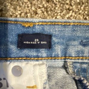 Gap shorts size 29 waist